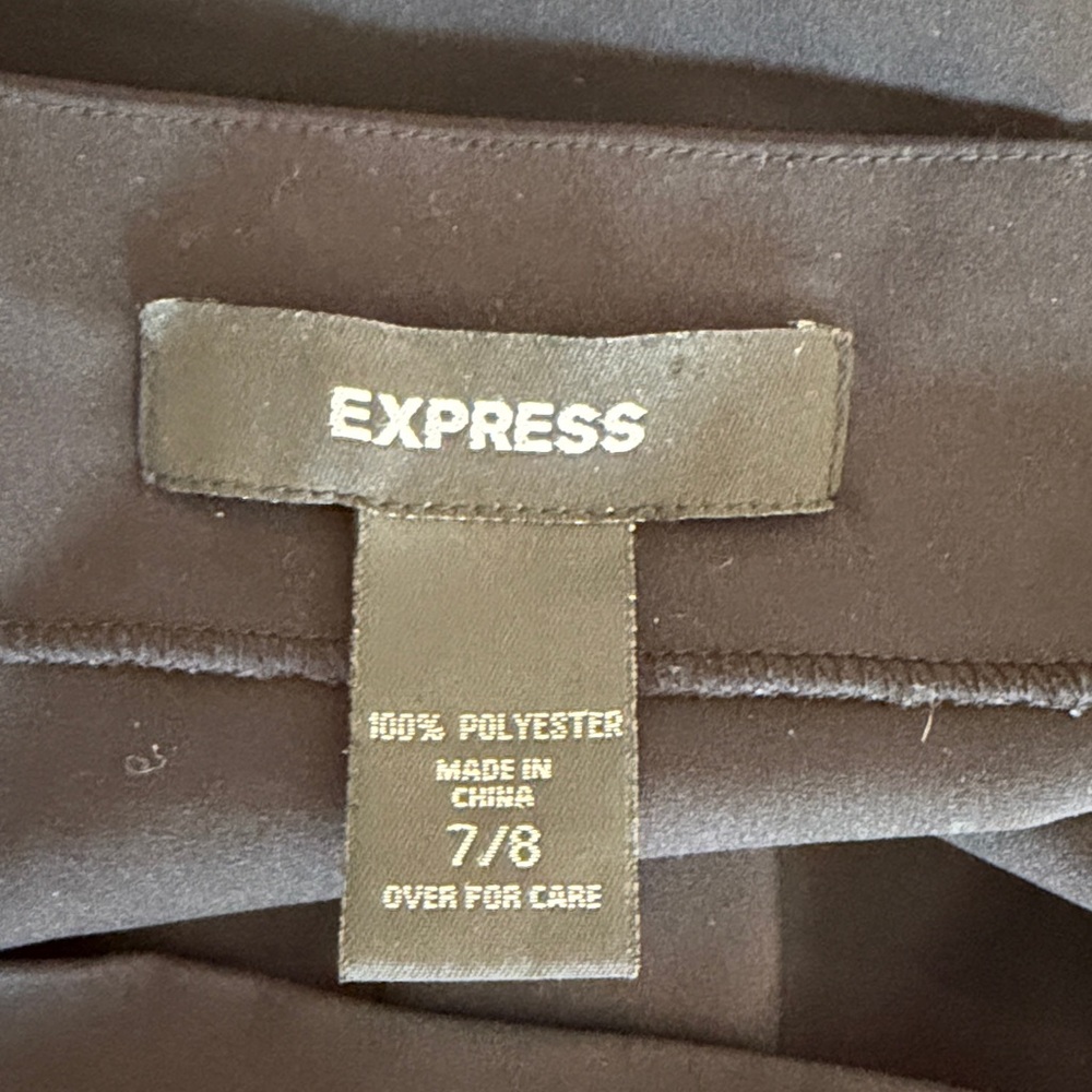 Express Top - Picture 3 of 3